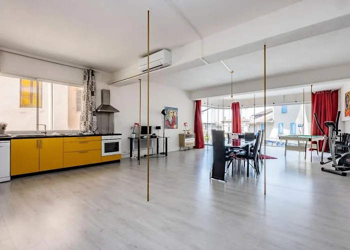 Апартаменты Loft Cosy - Hypercentre - Sauna - 200m2 - Wifi